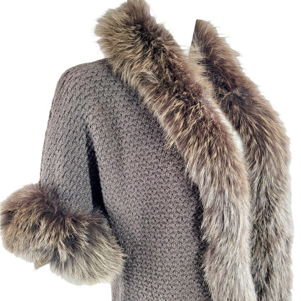 Loro Piana Baby Cashmere and Blue Frost Fox Fur Cardigan - Picture 3 of 9
